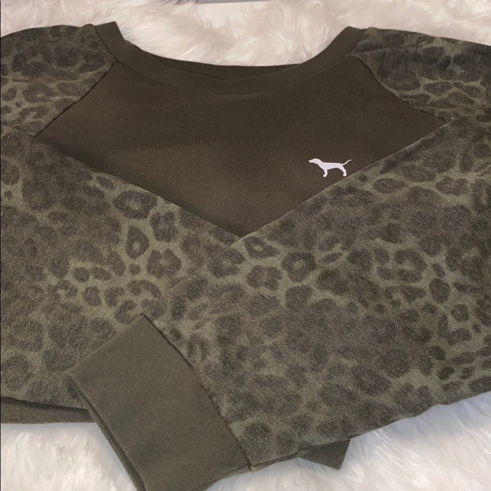 PINK Victoria’s Secret Leopard Sweatshirt
